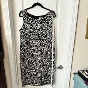 Dressy presentation dress - worn a few times for work presentations.